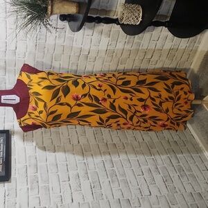 RONNI NICOLE SZ M FLORAL DRESS